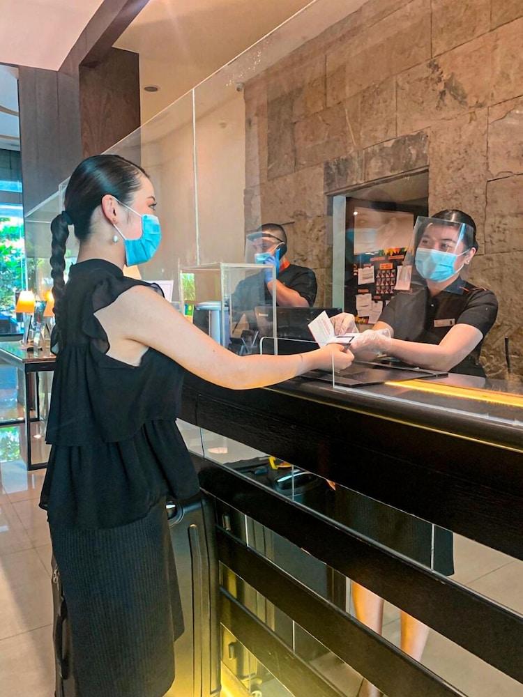 The B Hotel Alabang Muntinlupa City Luaran gambar