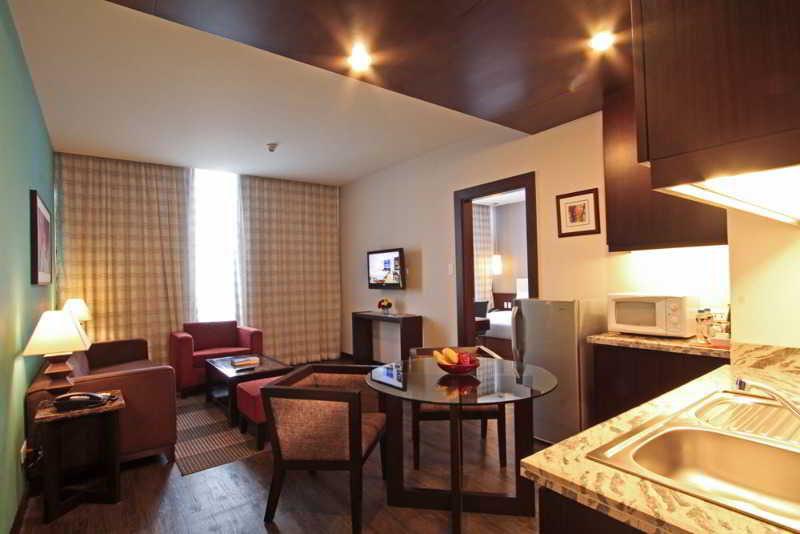 The B Hotel Alabang Muntinlupa City Luaran gambar