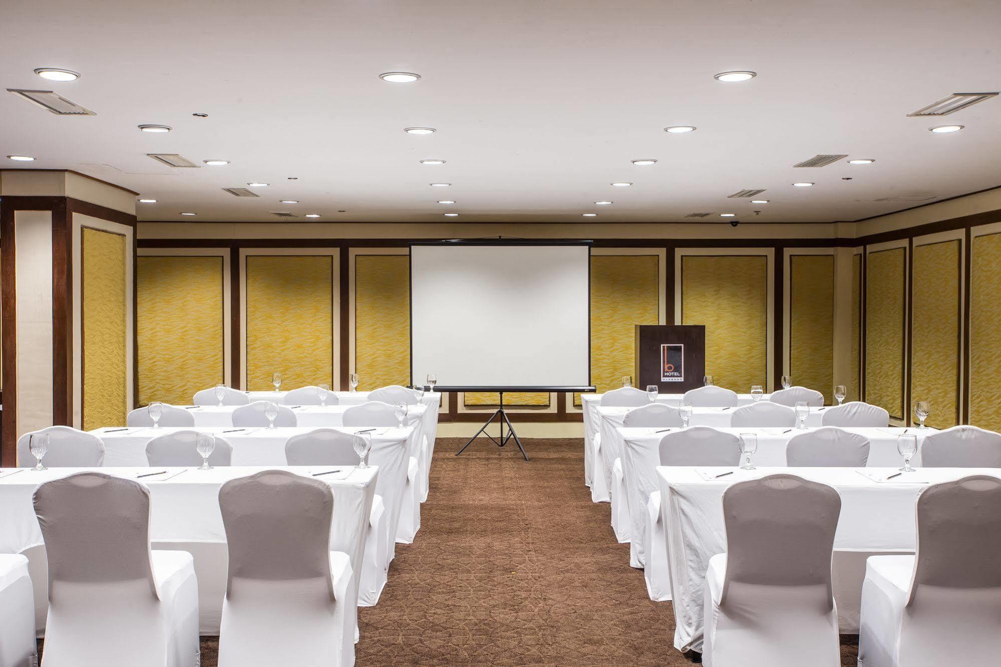 The B Hotel Alabang Muntinlupa City Luaran gambar